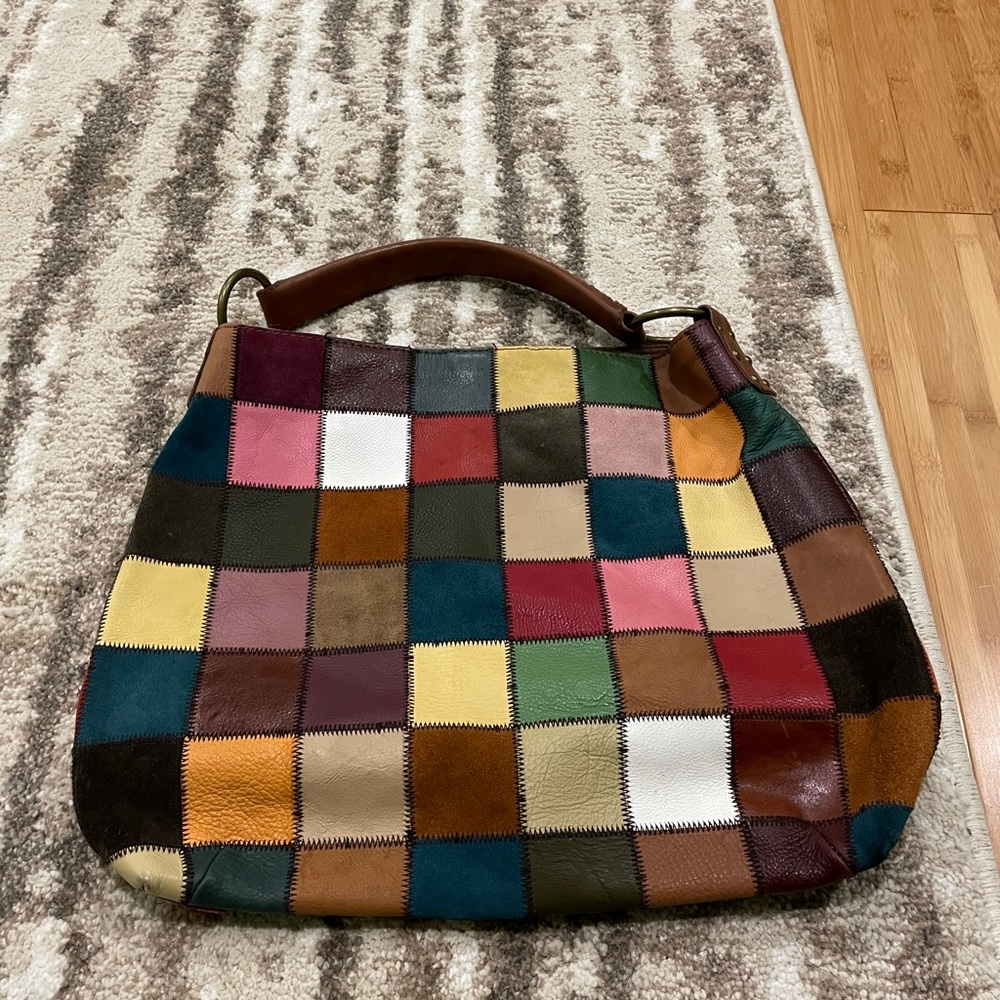 Lucky brand purse